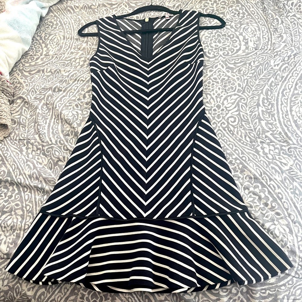 Price drop! Juicy Couture adorable stripped dress. Only worn a couple of times.